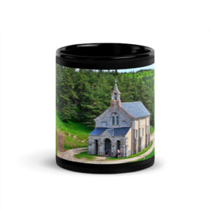 black glossy mug chapelle saint roch mémoire du chemin, prière des pierres