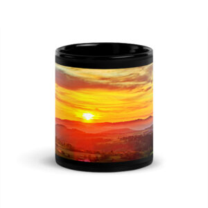 black glossy mug levé de soleil saugues
