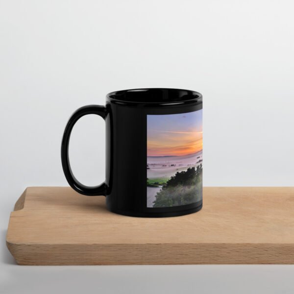 black glossy mug chabannes au réveil des brumes