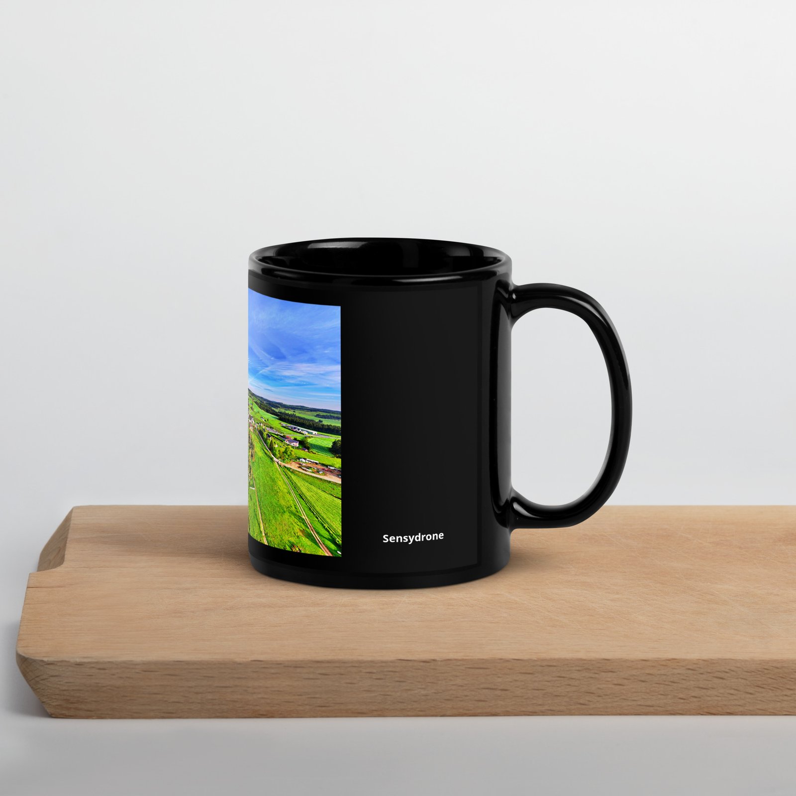 black glossy mug la chaze, sur la route des pèlerins black glossy mug la chaze, sur la route des pèlerins