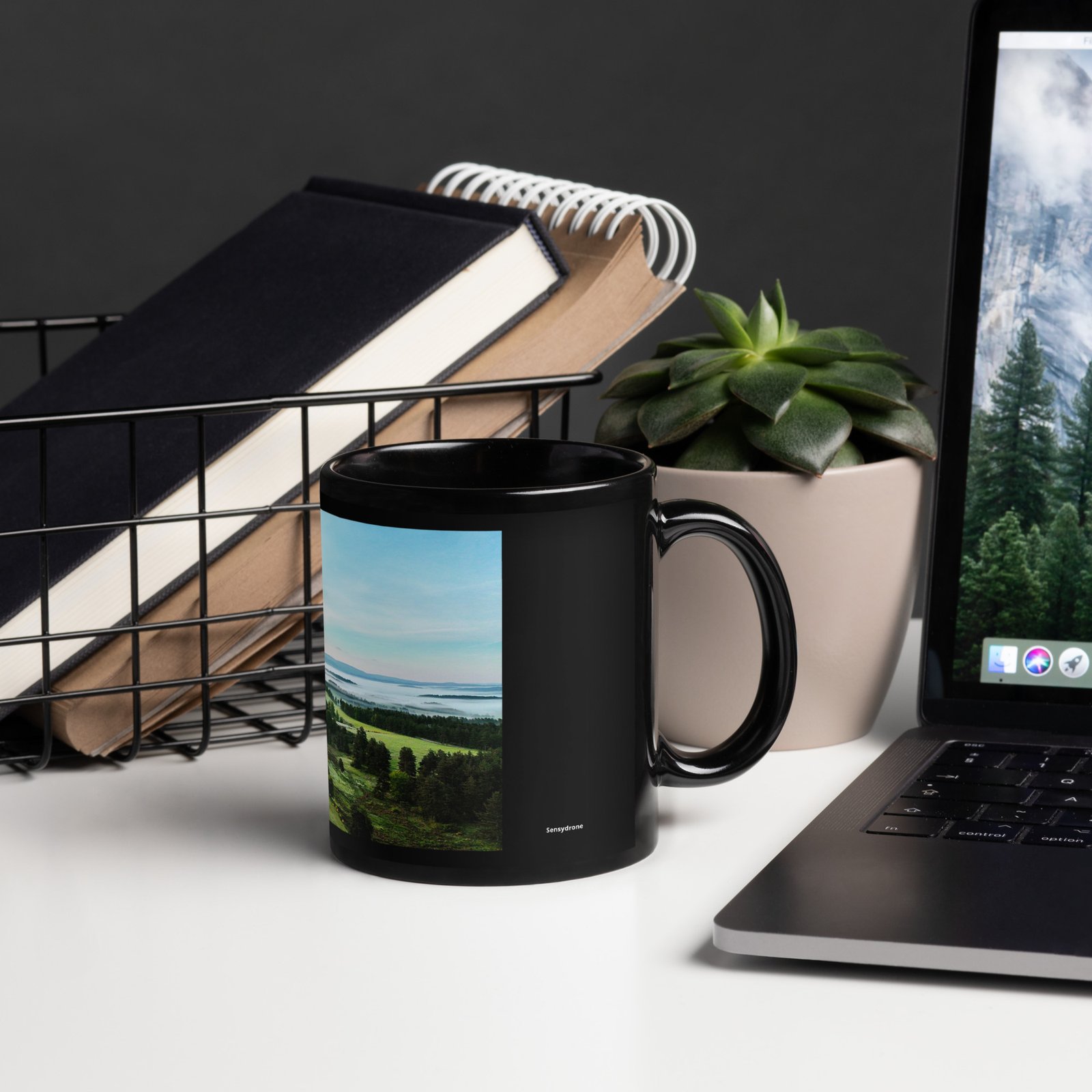 black glossy mug bigose au pays des brumes black glossy mug bigose au pays des brumes
