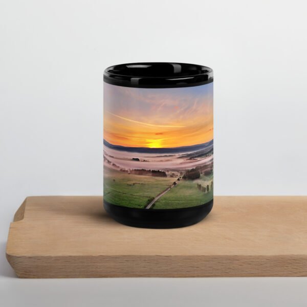 black glossy mug l’aube mystique de chabannes