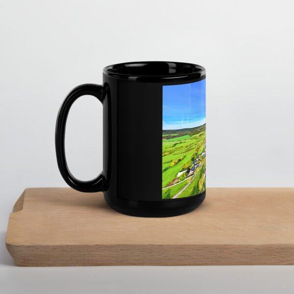 black glossy mug chabannes au réveil des brumes