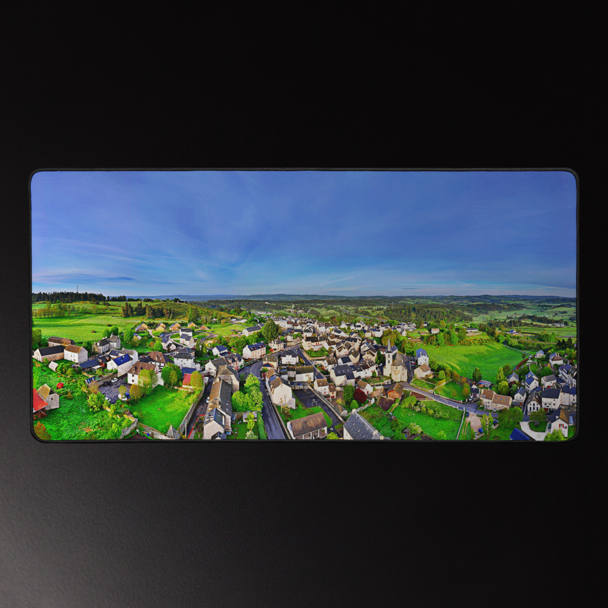 sous main aumont aubrac, carrefour des pèlerins sous main aumont aubrac, carrefour des pèlerins