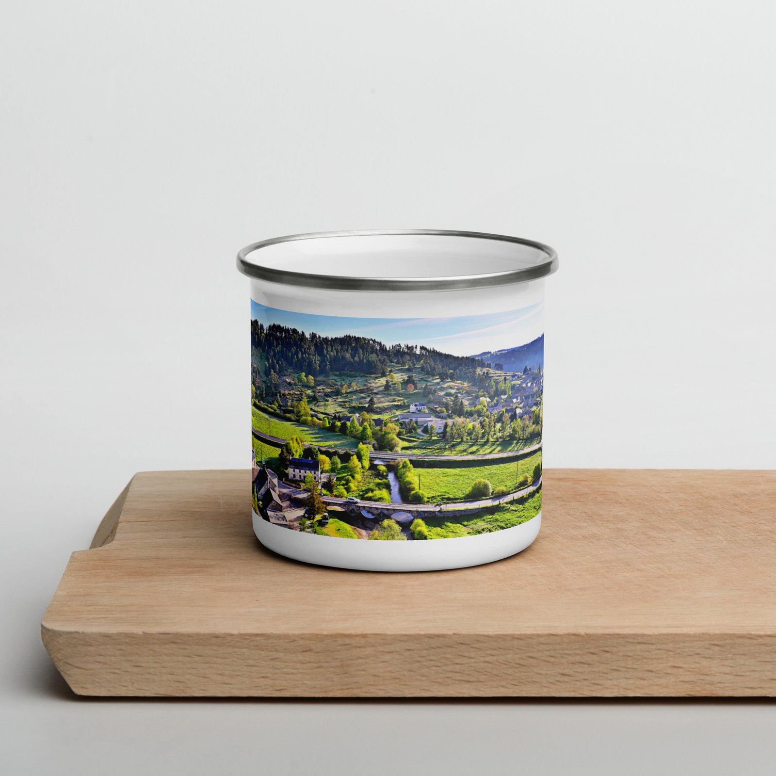 mug émaillé les estrets ancienne commanderie des hospitaliers de st jean de jrusalem mug émaillé les estrets ancienne commanderie des hospitaliers de st jean de jrusalem