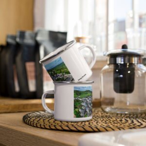 mug émaillé nasbinals et son glise romane.