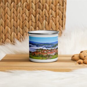 mug émaillé saint didier dallier, village suspendu aux nuages
