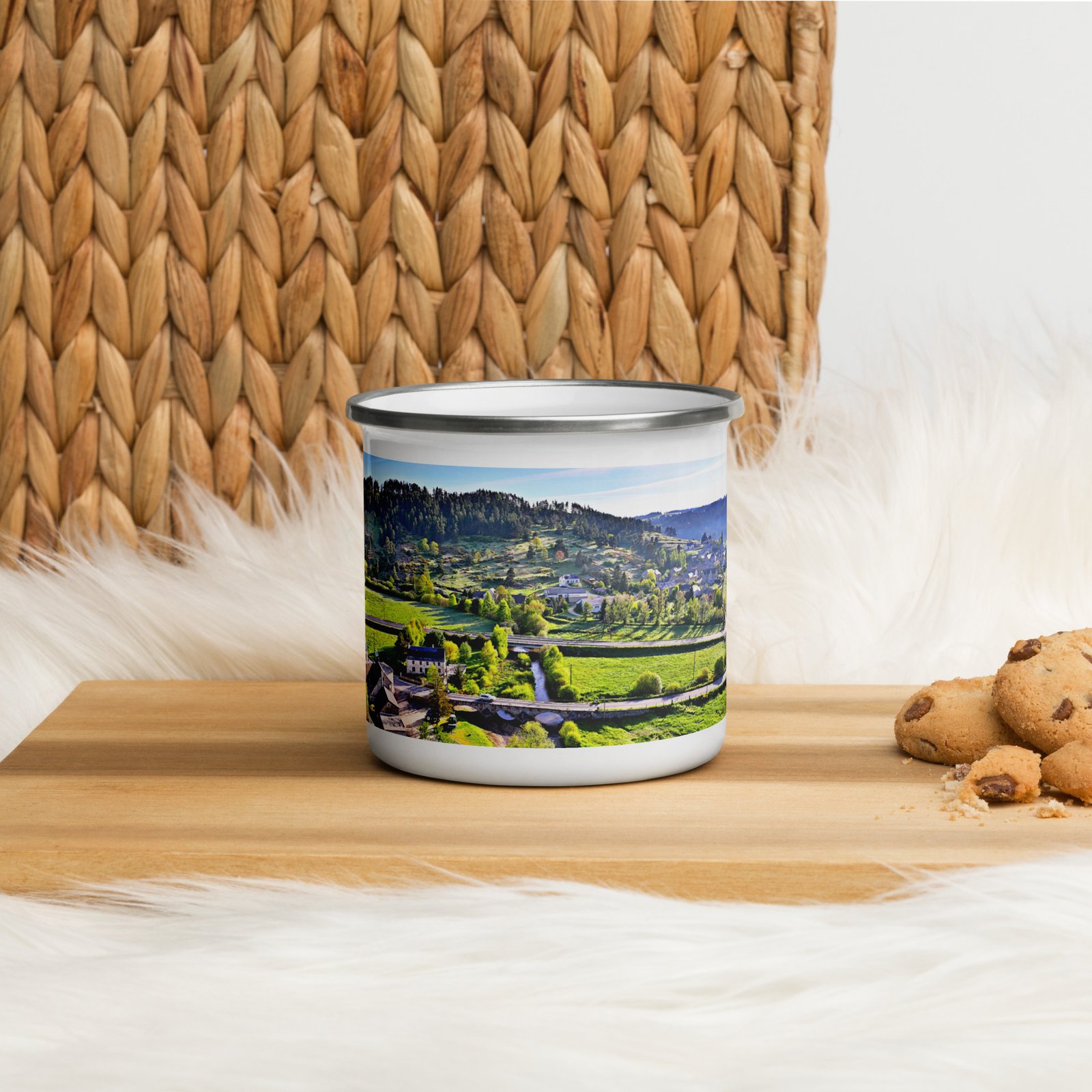 mug émaillé les estrets ancienne commanderie des hospitaliers de st jean de jrusalem mug émaillé les estrets ancienne commanderie des hospitaliers de st jean de jrusalem