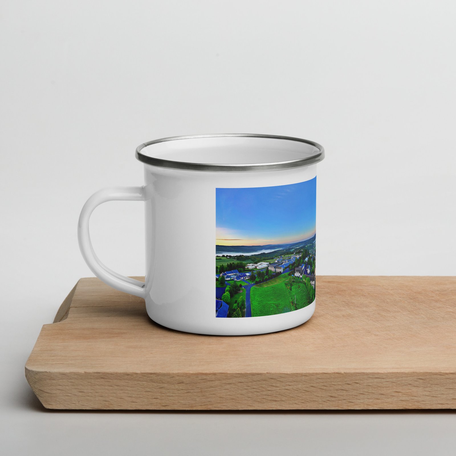 mug émaillé st alban de limagnole et le chteau mug émaillé st alban de limagnole et le chteau