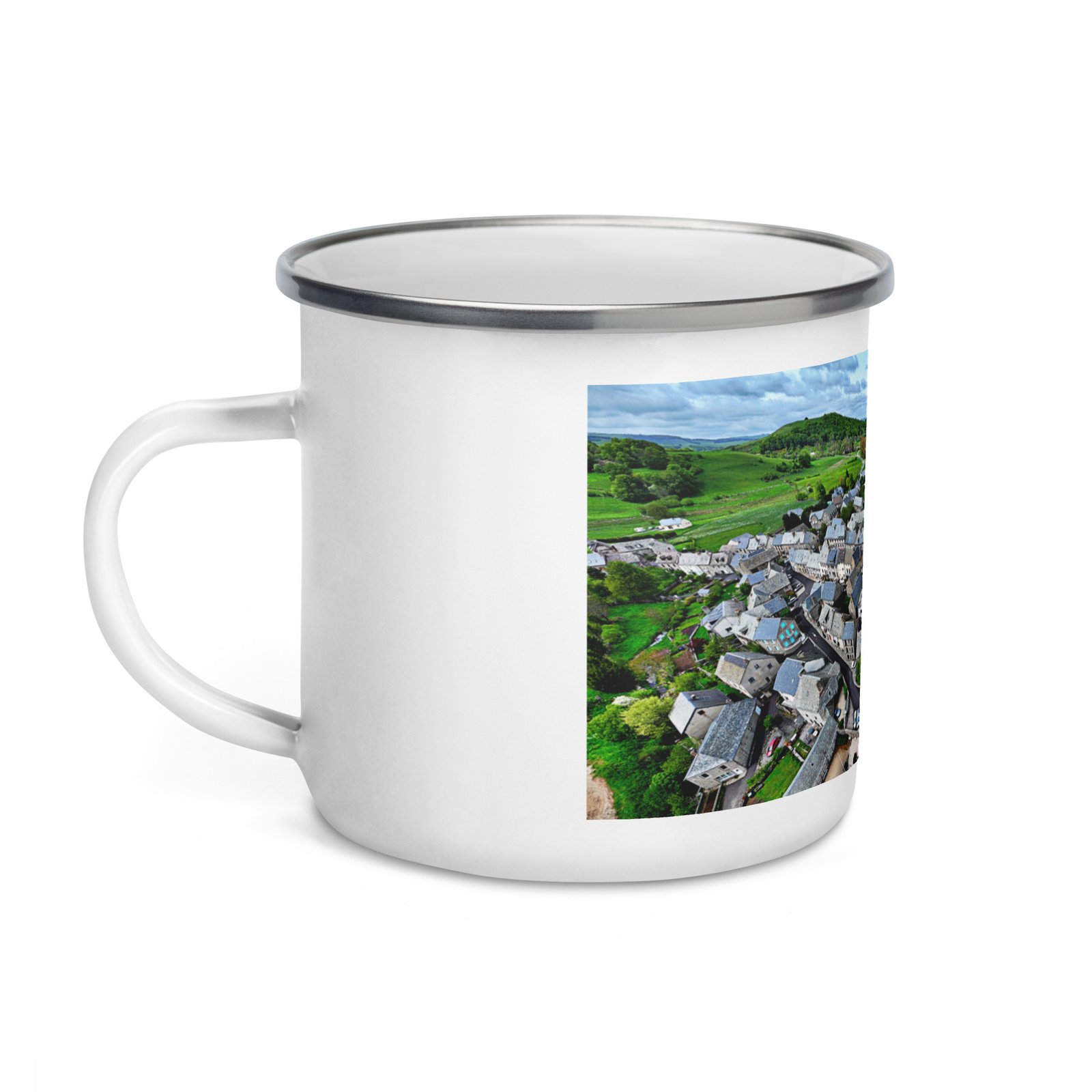 mug émaillé nasbinals et son glise romane. mug émaillé nasbinals et son glise romane.