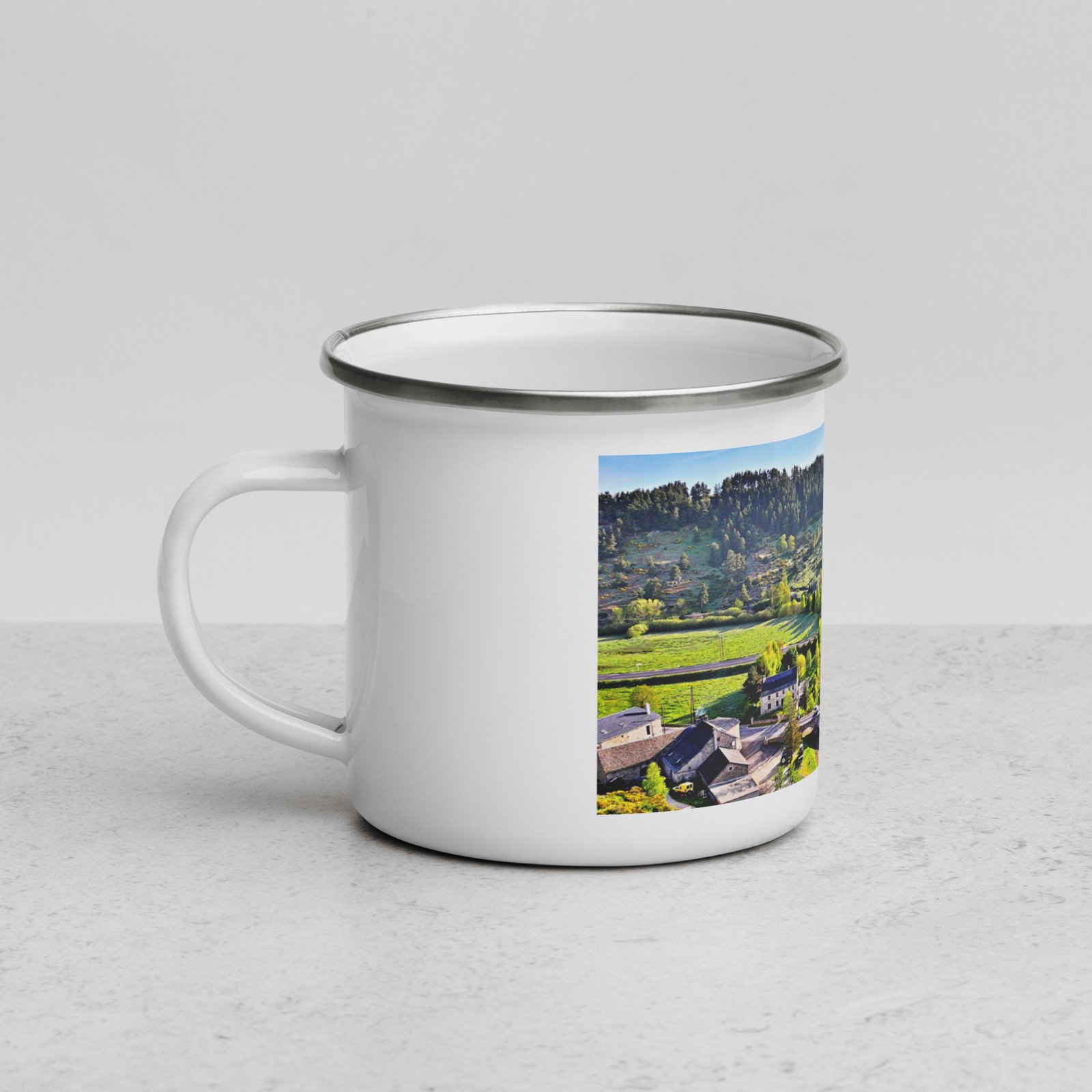 mug émaillé les estrets ancienne commanderie des hospitaliers de st jean de jrusalem mug émaillé les estrets ancienne commanderie des hospitaliers de st jean de jrusalem