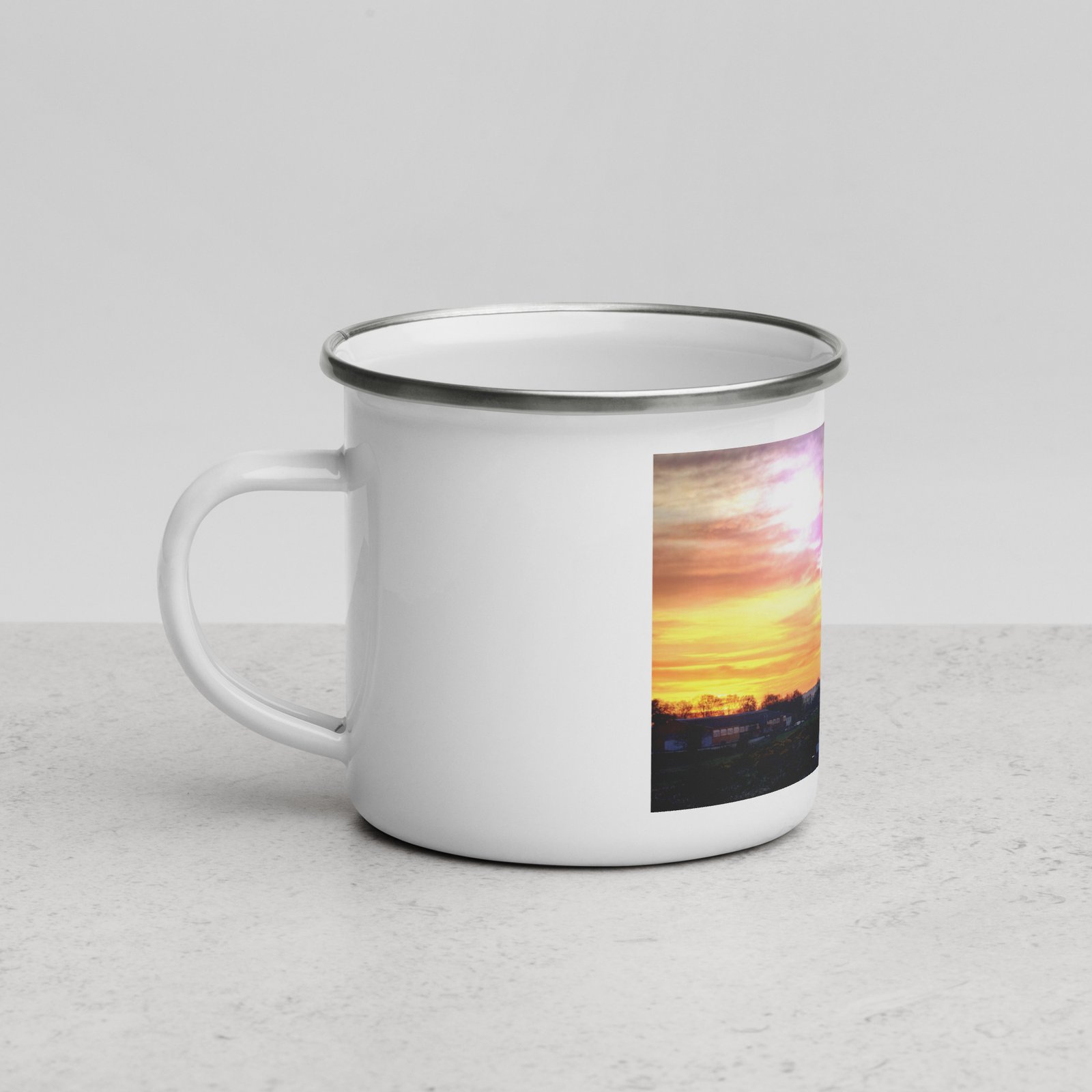 mug émaillé la lumire et la paix. la vierge de saugues mug émaillé la lumire et la paix. la vierge de saugues