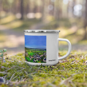 mug émaillé aumont aubrac, carrefour des plerins.
