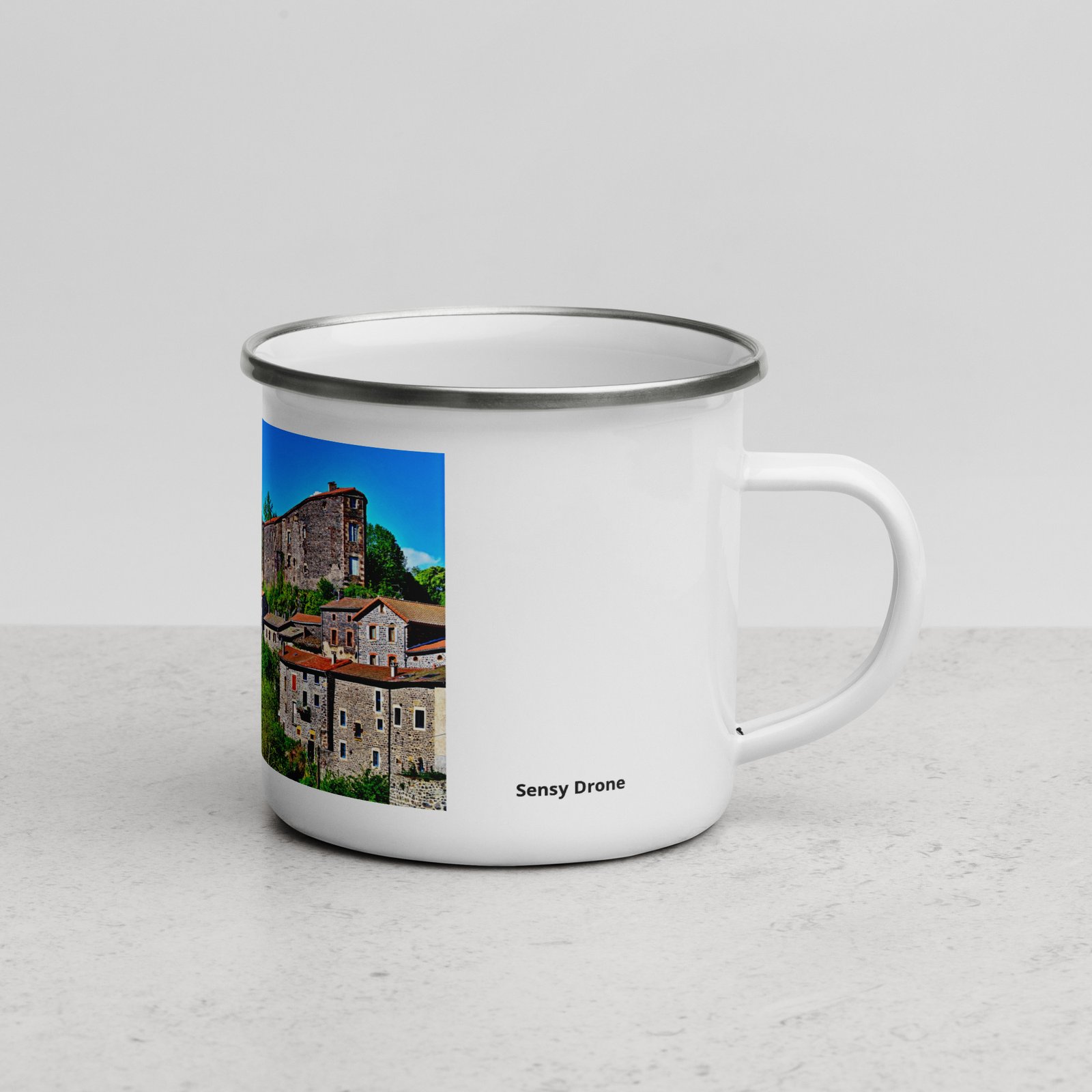 mug émaillé eglise du xiii et vestiges du château féodal mug émaillé eglise du xiii et vestiges du château féodal