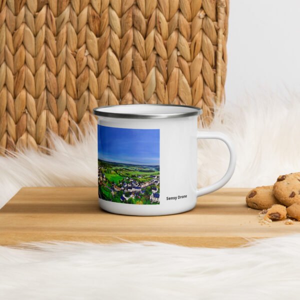 mug émaillé aumont aubrac, carrefour des plerins.
