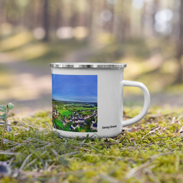 mug émaillé aumont aubrac, carrefour des plerins.