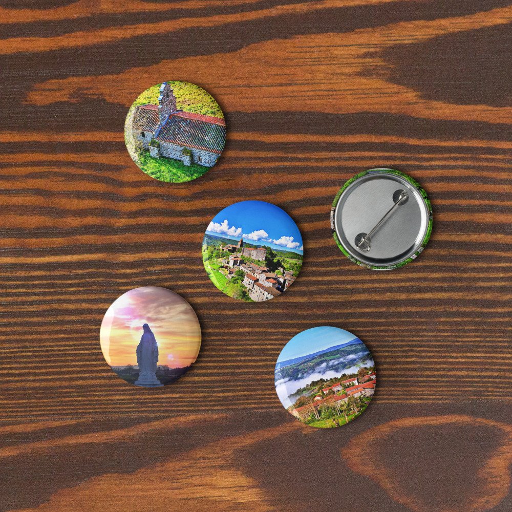 set de 5 pins compostelle – saint privat → saugues (vues drone) set de 5 pins compostelle – saint privat → saugues (vues drone)