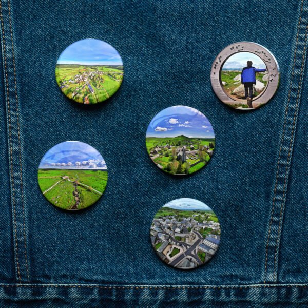set de pins « chemin de compostelle » – d'aumont aubrac à nasbinals