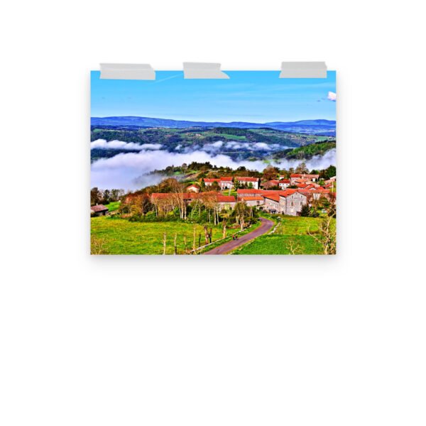 poster saint didier d’allier, village suspendu aux nuages