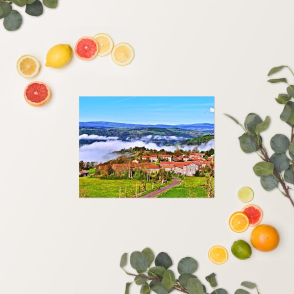 poster saint didier d’allier, village suspendu aux nuages