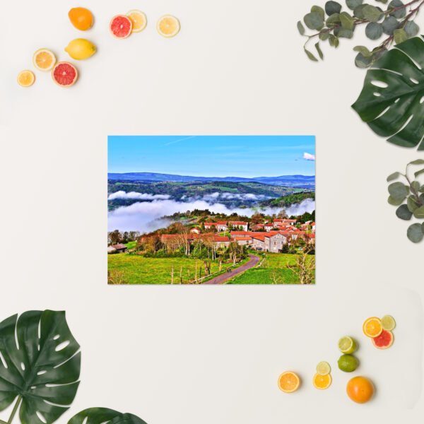 poster saint didier d’allier, village suspendu aux nuages