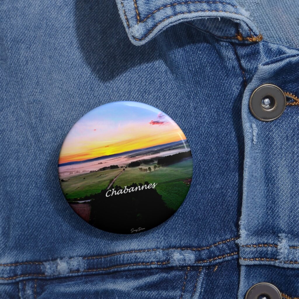 pin photo — chabannes | aube dorée sur la mer de brume