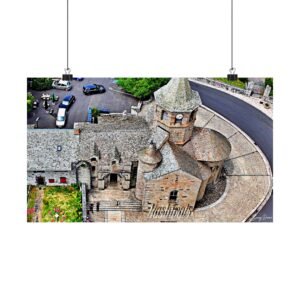 affiche aérienne de nasbinals — le parvis de l’Église romane