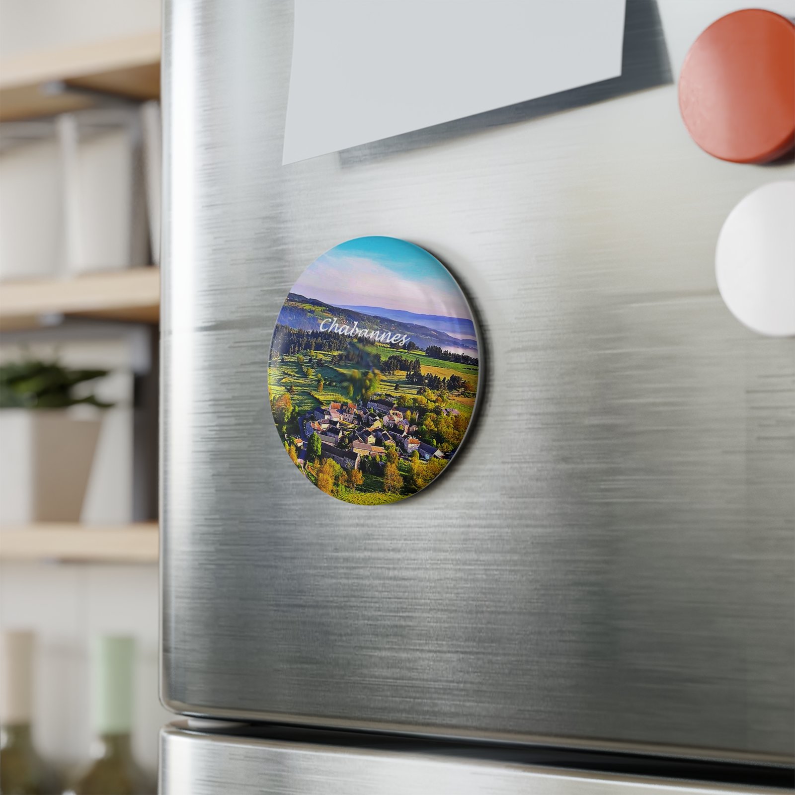 aimant décoratif rond – chabannes (lozère), village vu du ciel aimant décoratif rond – chabannes (lozère), village vu du ciel