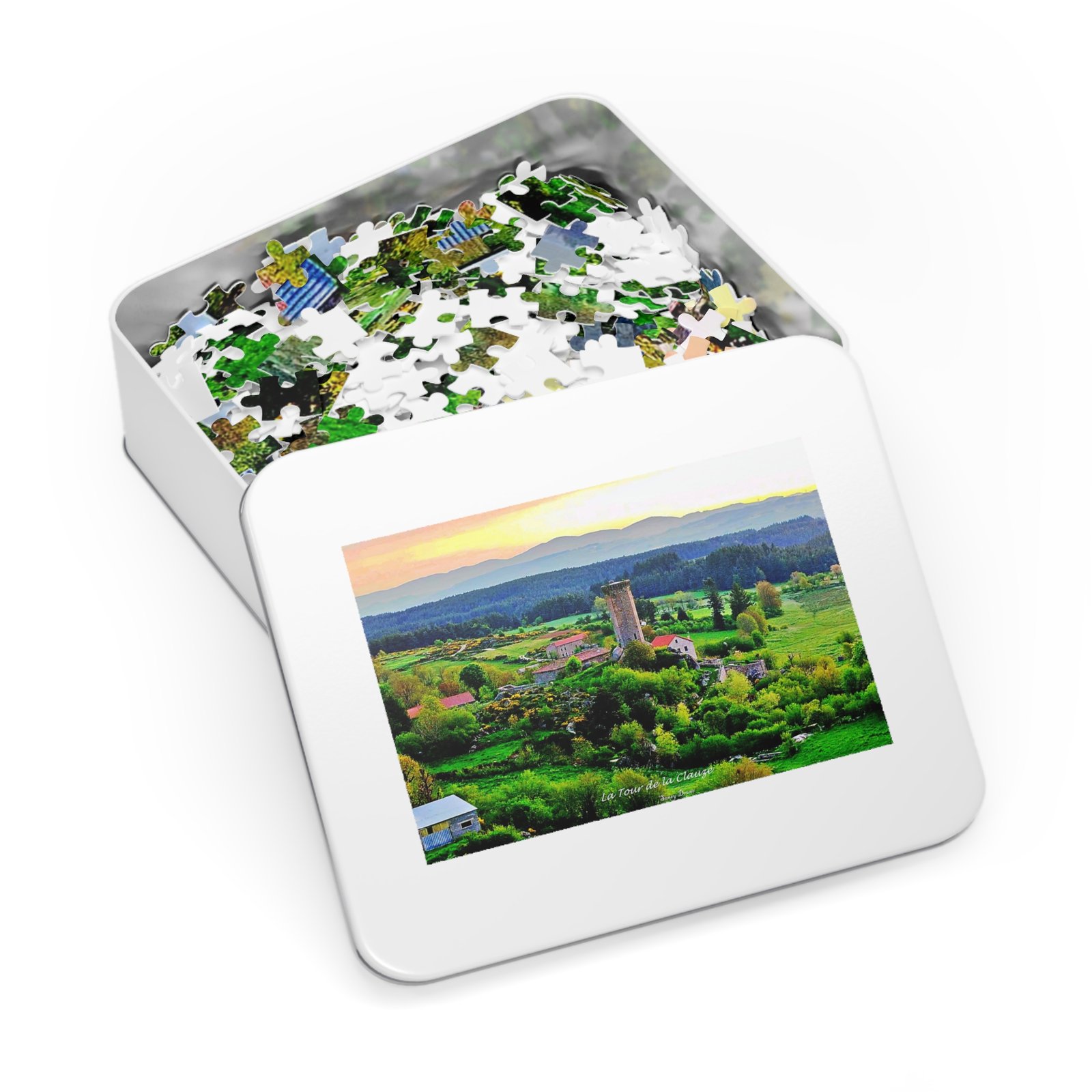 puzzle photo aérienne — la tour de la clauze | sentinelle de pierre en margeride puzzle photo aérienne — la tour de la clauze | sentinelle de pierre en margeride